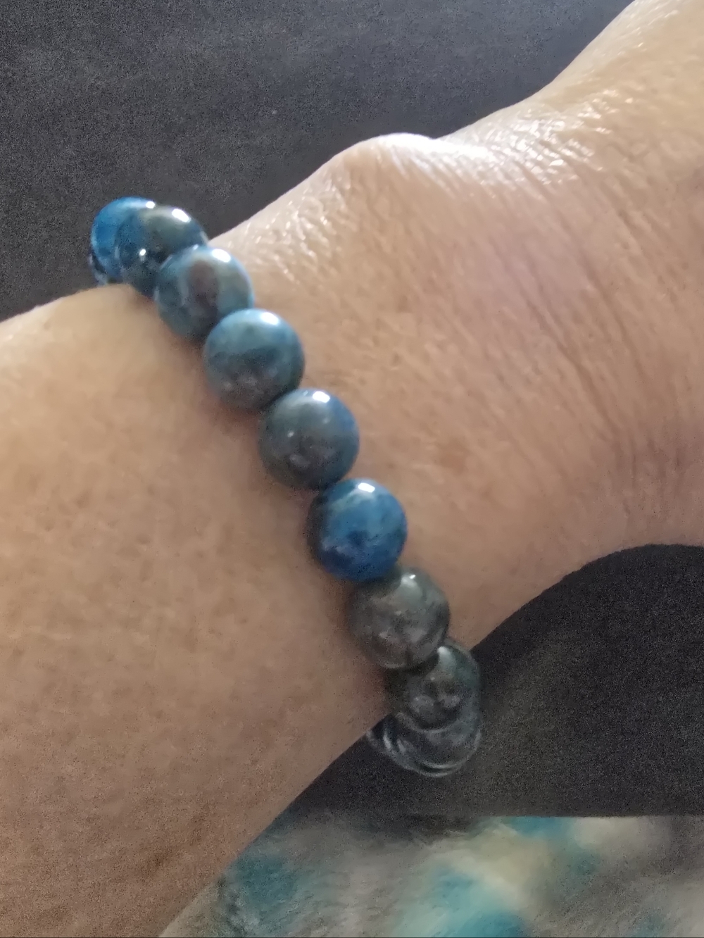 #2017 NWT BLUE APATITE BRACELET Henna Shoppe Stretch 8mm Beads Fits 7-9" Best
